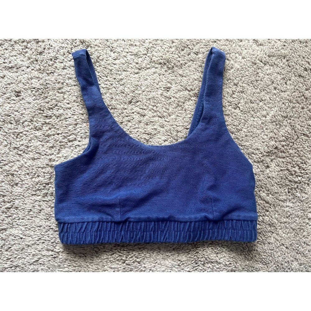 Fabletics Women's Blue Low Support Sports Bra with Elastic Band - Medium
